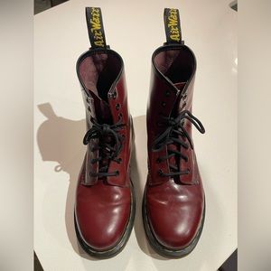 Dr Martens 1460 Smooth Leather Lace Up Boots Cherry Red Women’s Size 9 US